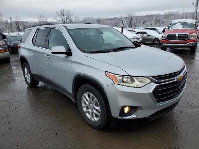 Photo 4 from auction – 2019 CHEVROLET TRAVERSE L with VIN 1GNEVMKW0KJ232103