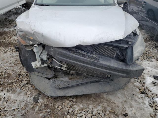 Photo 11 from auction – 2015 VOLKSWAGEN PASSAT S with VIN 1VWAT7A34FC036078