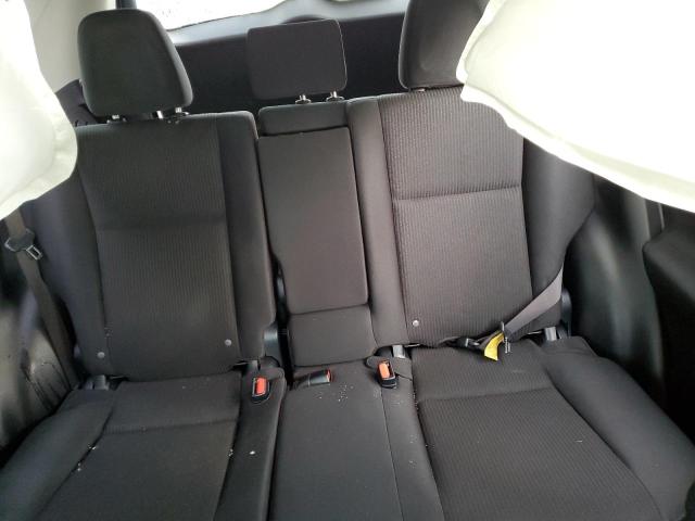 Photo 10 from auction – 2018 TOYOTA RAV4 LE with VIN JTMBFREV4JJ251292