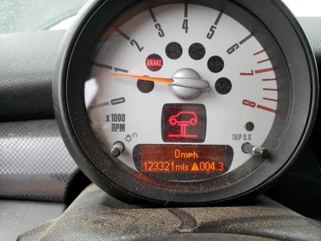 Photo 9 from auction – 2011 MINI COOPER S with VIN WMWSV3C54BTY23354