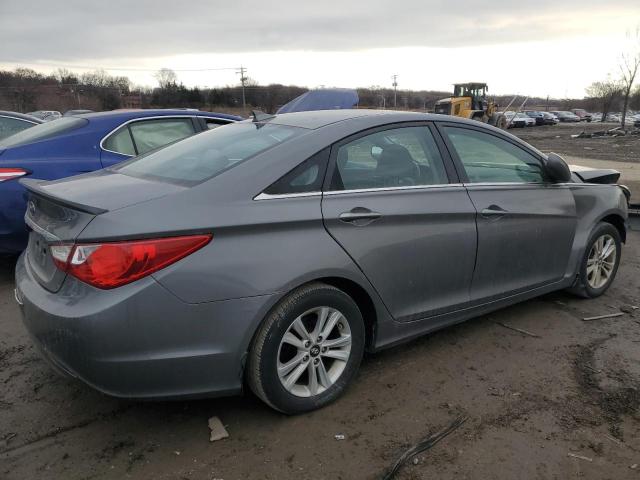 Photo 3 from auction – 2012 HYUNDAI SONATA GLS with VIN 5NPEB4AC3CH443542