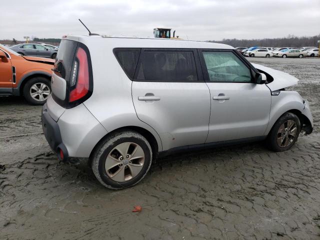 Photo 3 from auction – 2015 KIA SOUL with VIN KNDJN2A21F7778552