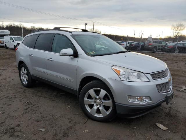 Photo 4 from auction – 2010 CHEVROLET TRAVERSE L with VIN 1GNLRHEDXAS156430