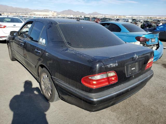Photo 2 from auction – 2001 MERCEDES-BENZ E 320 with VIN WDBJF65J71B377372