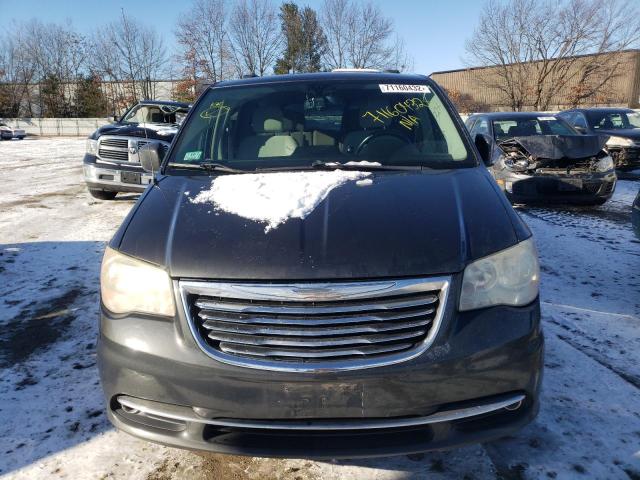 Photo 5 from auction – 2011 CHRYSLER TOWN AND C with VIN 2A4RR5DG6BR720147