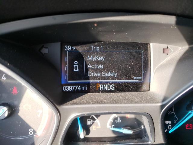 Photo 9 from auction – 2017 FORD ESCAPE SE with VIN 1FMCU9GD5HUD07632