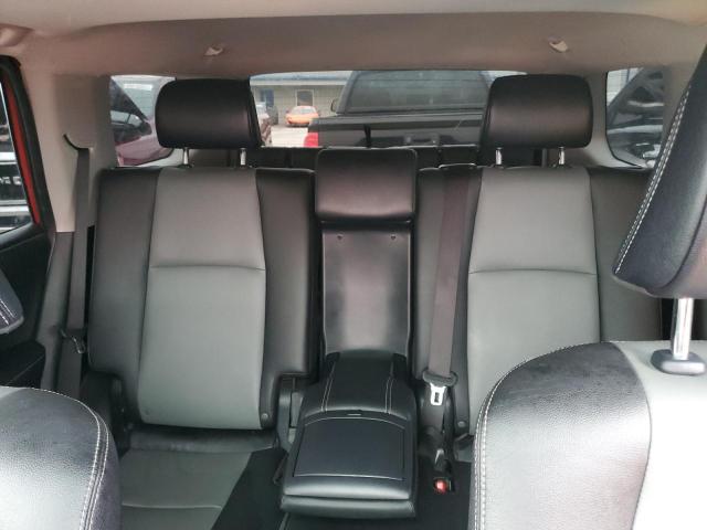 Photo 10 from auction – 2018 TOYOTA 4RUNNER SR with VIN JTEZU5JR0J5183258