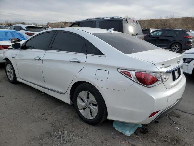 Photo 2 from auction – 2013 HYUNDAI SONATA HYB with VIN KMHEC4A47DA069768
