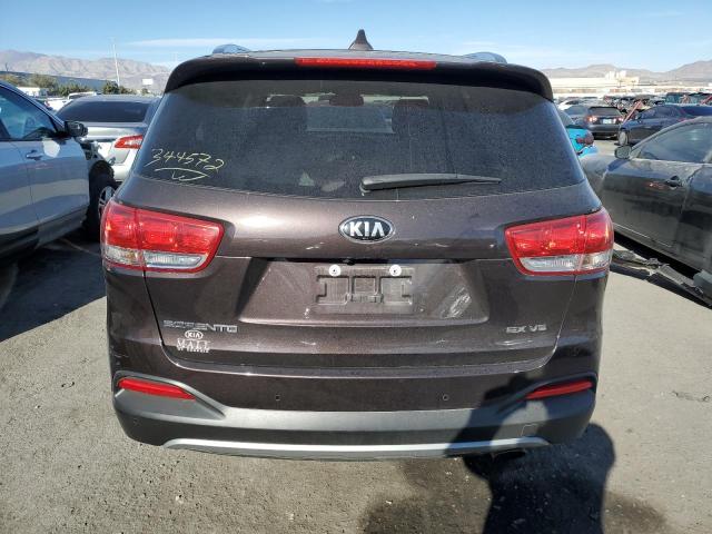 Photo 6 from auction – 2017 KIA SORENTO EX with VIN 5XYPHDA50HG234962