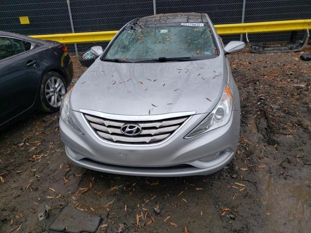 Photo 5 from auction – 2013 HYUNDAI SONATA SE with VIN 5NPEC4AC5DH614953