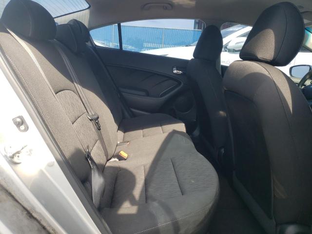 Photo 10 from auction – 2016 KIA FORTE LX with VIN KNAFK4A65G5459789