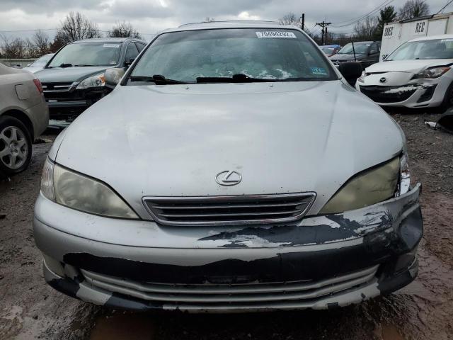 Photo 5 from auction – 2001 LEXUS ES 300 with VIN JT8BF28GX10336016