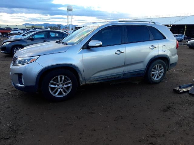 Photo 1 from auction – 2015 KIA SORENTO LX with VIN 5XYKT3A60FG558616