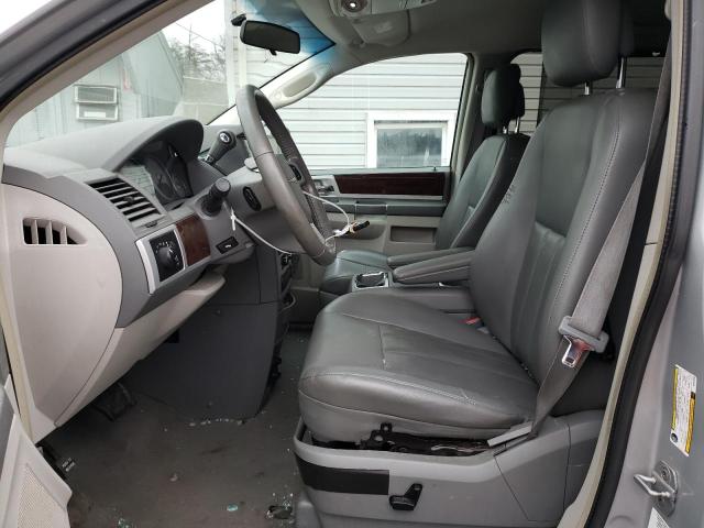 Photo 7 from auction – 2010 CHRYSLER TOWN & COU with VIN 2A4RR5DX9AR345286