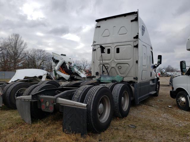 Photo 4 from auction – 2016 FREIGHTLINER CASCADIA 1 with VIN 3AKJGLBG7GSHT7488