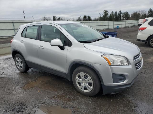 Foto 4 de la subasta – 2015 CHEVROLET TRAX LS con VIN KL7CJKSB5FB076005
