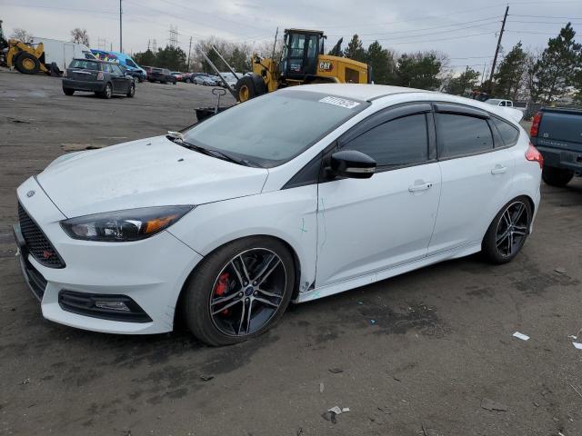 FORD FOCUS ST 2016 with VIN 1FADP3L90GL238261 - Photo from auction