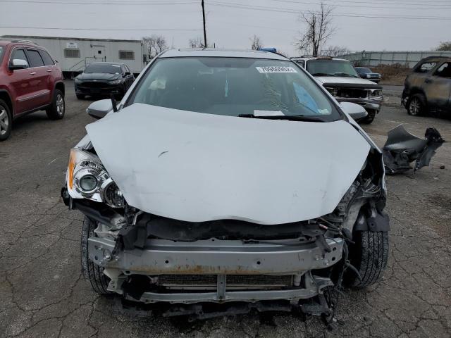 Photo 5 from auction – 2013 TOYOTA PRIUS C with VIN JTDKDTB31D1038844