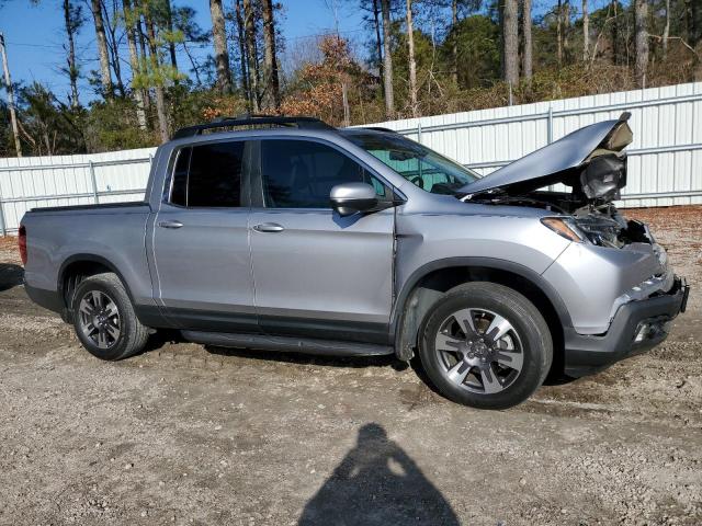 Photo 4 from auction – 2019 HONDA RIDGELINE with VIN 5FPYK3F65KB019617