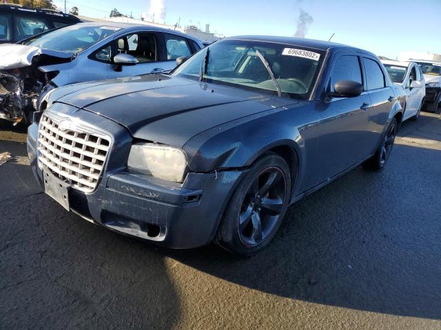 CHRYSLER 300 LX 2008 with VIN 2C3KA43R88H235796 - Photo from auction