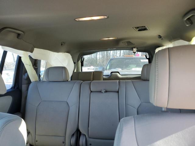 Photo 10 from auction – 2011 HONDA PILOT LX with VIN 5FNYF4H2XBB018377