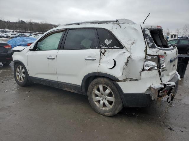 Photo 2 from auction – 2013 KIA SORENTO LX with VIN 5XYKT3A69DG419033