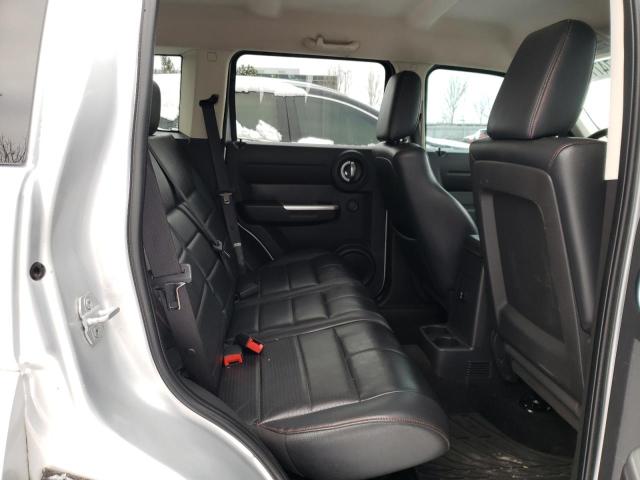 Photo 11 from auction – 2009 DODGE NITRO R/T with VIN 1D8GU58X59W525293