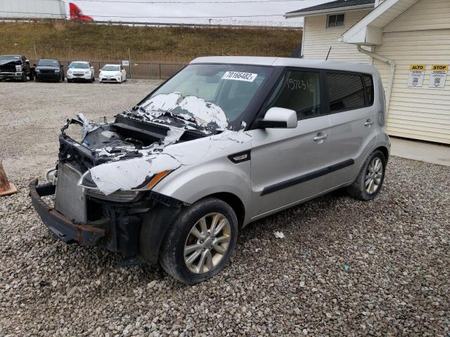 KIA SOUL 2013 with VIN KNDJT2A55D7775943 - Photo from auction
