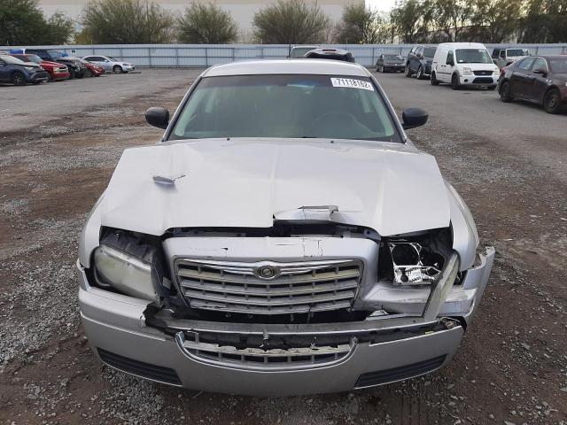 Photo 5 from auction – 2008 CHRYSLER 300 LX with VIN 2C3KA43R98H193963
