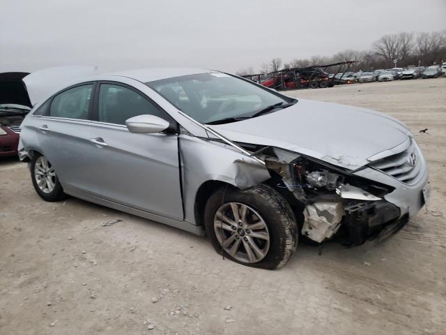 Photo 4 from auction – 2011 HYUNDAI SONATA GLS with VIN 5NPEB4AC8BH007414