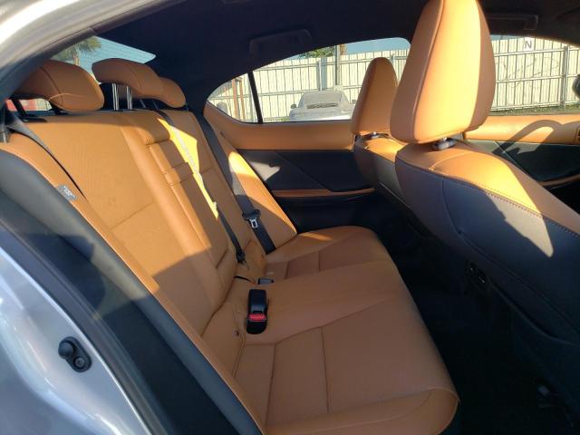 Photo 10 from auction – 2021 LEXUS IS 300 with VIN JTHAA1D28M5112796