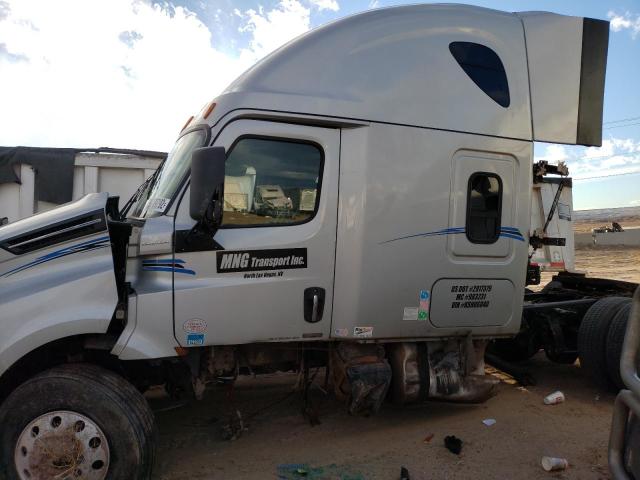 Photo 9 from auction – 2019 FREIGHTLINER CASCADIA 1 with VIN 3AKJHHDR6KSHU6040