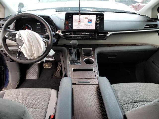 Photo 8 from auction – 2021 TOYOTA SIENNA LE with VIN 5TDKRKEC2MS014059