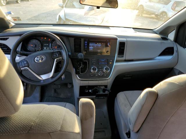 Photo 8 from auction – 2017 TOYOTA SIENNA with VIN 5TDZZ3DC4HS818035