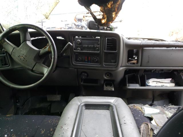Photo 8 from auction – 2003 CHEVROLET SILVERADO with VIN 1GCEK19V93E154055
