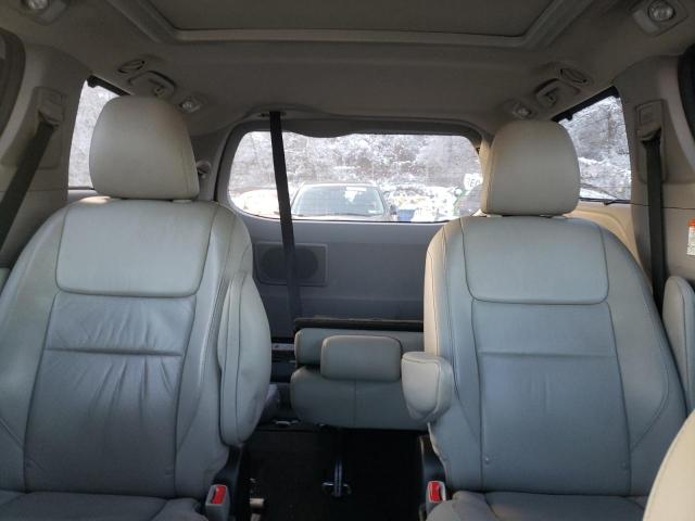 Photo 10 from auction – 2015 TOYOTA SIENNA XLE with VIN 5TDDK3DC4FS096996