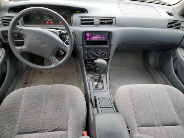 Photo 8 from auction – 2000 TOYOTA CAMRY LE with VIN 4T1BF22K4YU091954