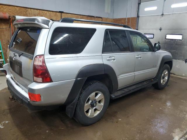 Photo 3 from auction – 2005 TOYOTA 4RUNNER SR with VIN JTEBU14R558043961