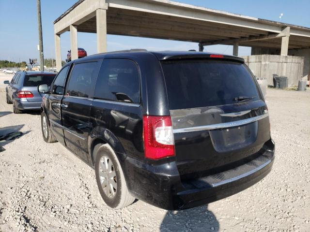Photo 2 from auction – 2015 CHRYSLER TOWN & COU with VIN 2C4RC1BG8FR630359