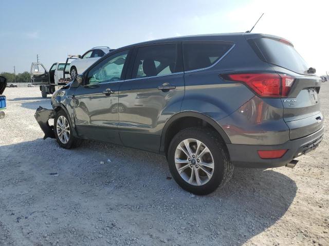 Photo 2 from auction – 2019 FORD ESCAPE SE with VIN 1FMCU0GD0KUB29437