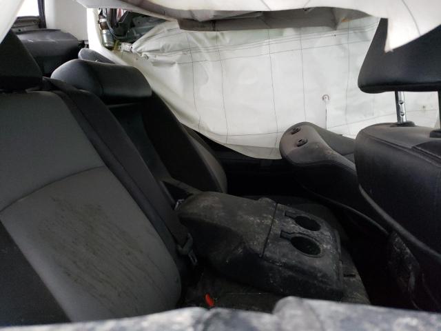 Photo 11 from auction – 2015 TOYOTA 4RUNNER SR with VIN JTEBU5JR1F5249955