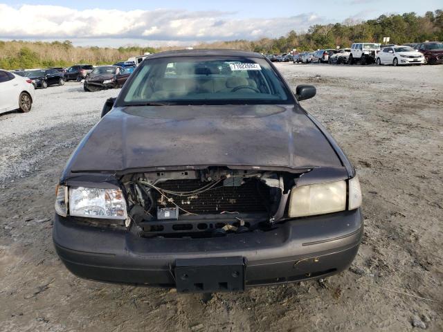 Photo 5 from auction – 2001 FORD CROWN VICT with VIN 2FAFP71W61X125546