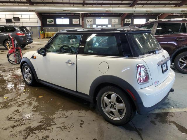 Photo 2 from auction – 2011 MINI COOPER with VIN WMWSU3C54BT097580