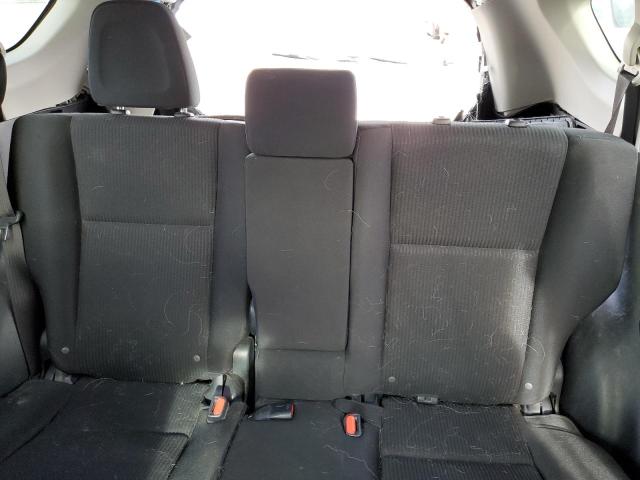 Photo 10 from auction – 2017 TOYOTA RAV4 LE with VIN JTMBFREV8HJ130890