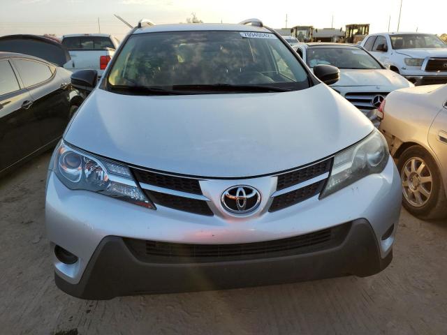 Photo 5 from auction – 2015 TOYOTA RAV4 LE with VIN JTMZFREV8FJ044703