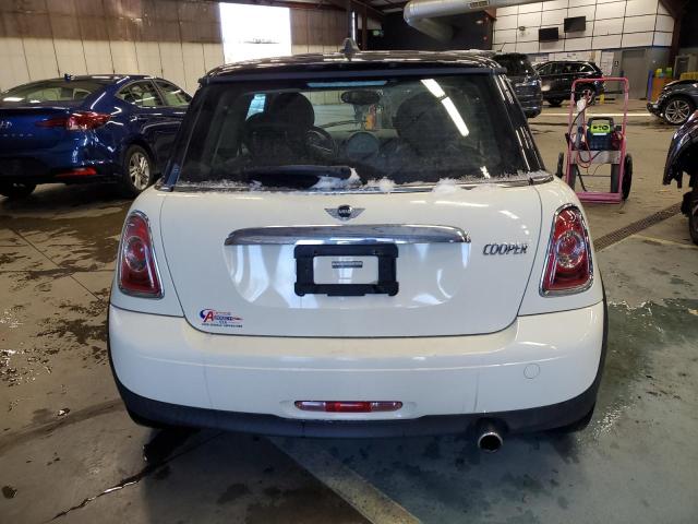 Photo 6 from auction – 2011 MINI COOPER with VIN WMWSU3C54BT097580