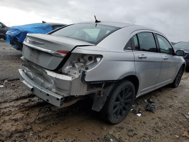 Photo 3 from auction – 2012 CHRYSLER 200 TOURIN with VIN 1C3CCBBB1CN130878