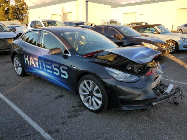 Photo 4 from auction – 2018 TESLA MODEL 3 with VIN 5YJ3E1EB2JF133294