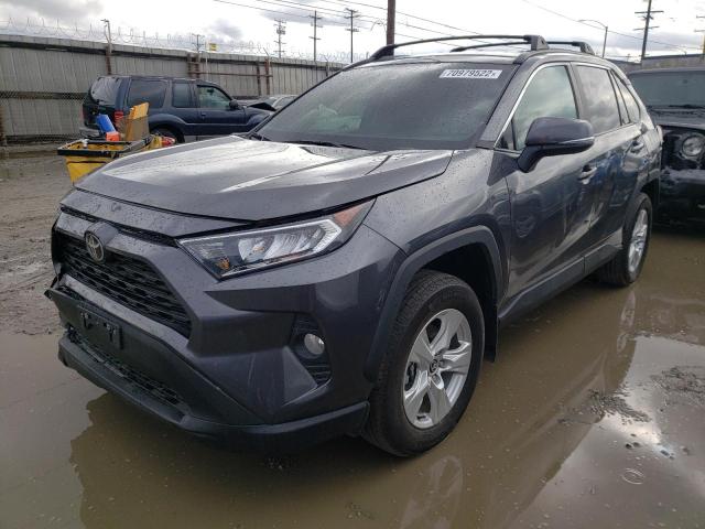 TOYOTA RAV4 XLE 2021 with VIN 2T3W1RFV1MC152807 - Photo from auction
