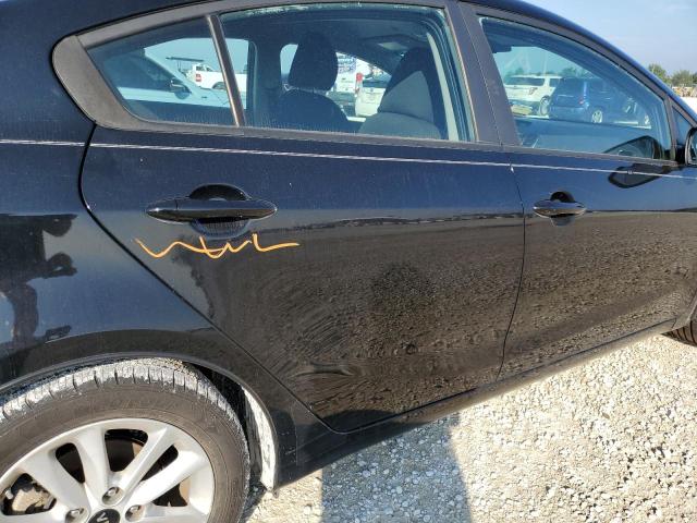 Photo 12 from auction – 2017 KIA FORTE LX with VIN 3KPFL4A78HE106462